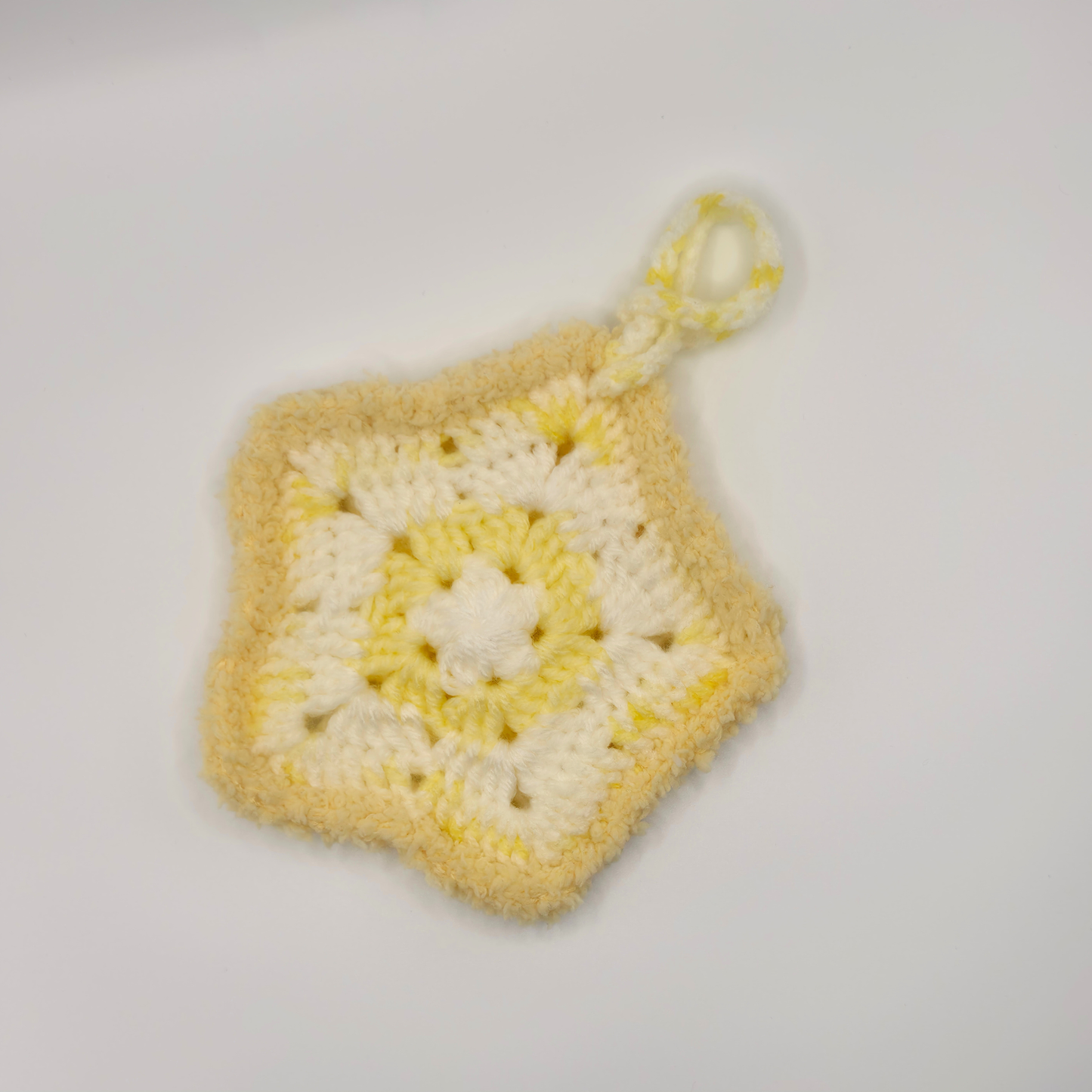 Fluffy Star Pouch | Yellow & White